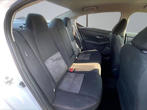 Used 2024 Nissan Sentra SR FWD image 27