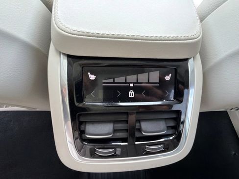 Used 2024 Volvo XC90 T8 Plus w/ Protection Package AWD/4WD image 8