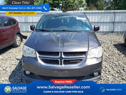 Used 2016 Dodge Grand Caravan SXT FWD image 7