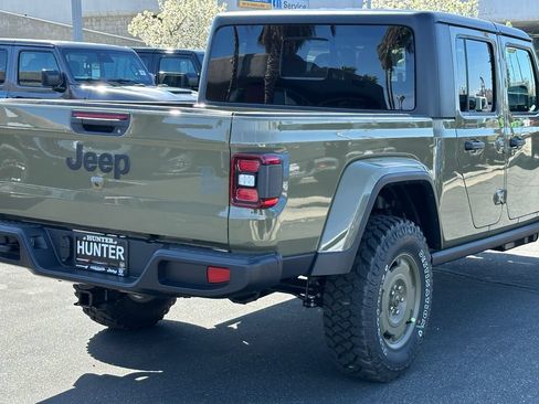 New 2026 Jeep Gladiator Willys AWD/4WD image 8