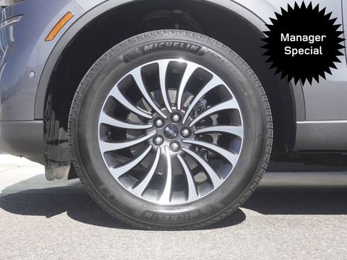 Used 2023 Lincoln Aviator Reserve w/ Equipment Group 201A image 35