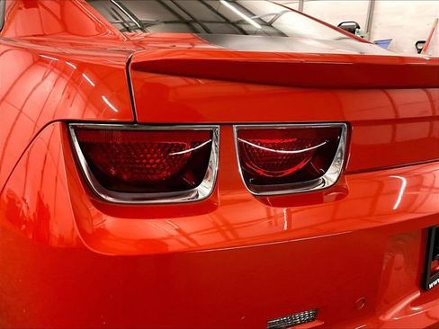 Used 2010 Chevrolet Camaro SS w/ RS Package RWD image 28