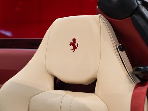 Certified 2022 Ferrari 812 GTS RWD image 6
