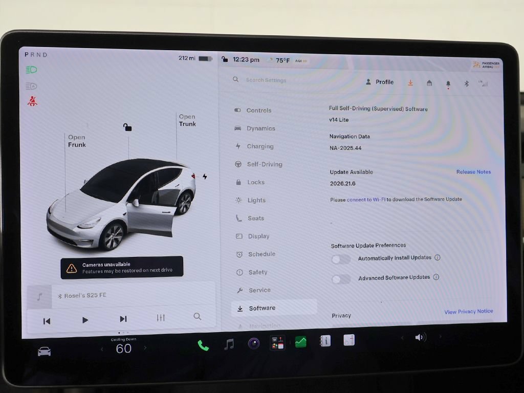 Used 2022 Tesla Model Y Long Range AWD/4WD image 43