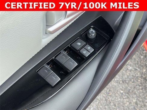 Used 2024 Toyota Corolla SE image 22