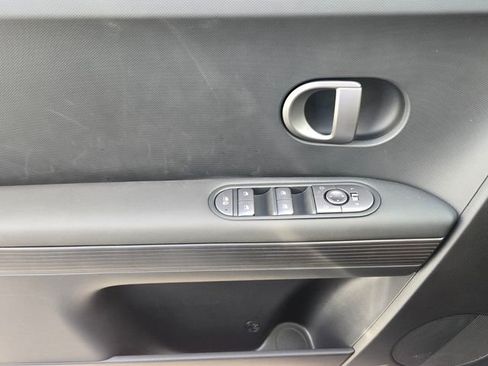 New 2026 Hyundai Ioniq 5 SEL image 15