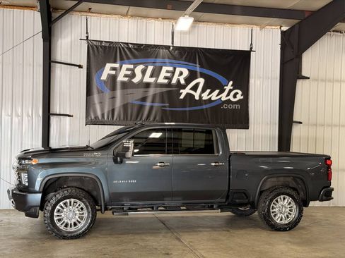 Used 2020 Chevrolet Silverado 3500 High Country AWD/4WD image 1