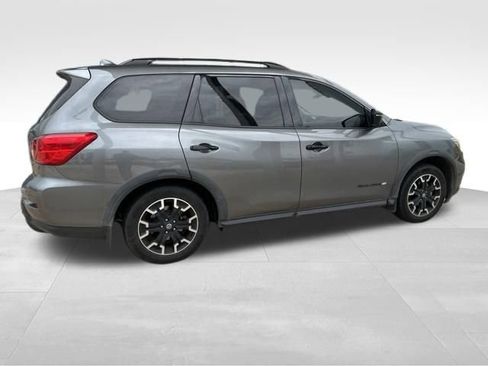 Used 2019 Nissan Pathfinder SL FWD image 5