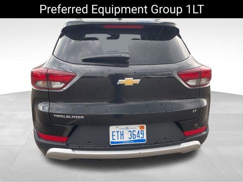 Used 2021 Chevrolet TrailBlazer LT w/ Sun and Liftgate Package FWD image 7