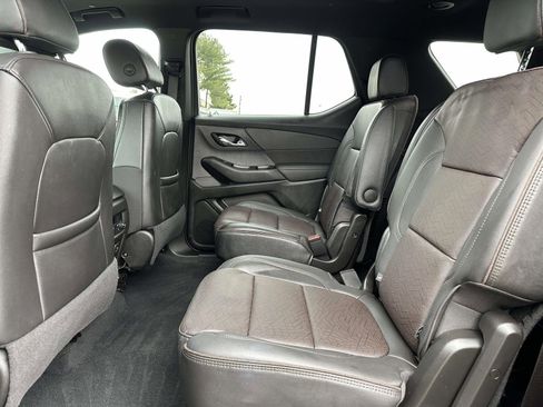 Used 2023 Chevrolet Traverse High Country w/ LPO, Floor Liner Package image 23