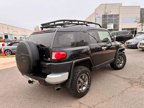 Used 2007 Toyota FJ Cruiser 4WD image 10