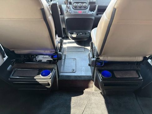 Used 2014 RAM ProMaster 2500 w/ Interior Convenience Group FWD image 34