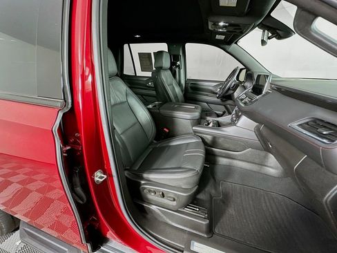 Used 2021 Chevrolet Tahoe RST AWD/4WD image 38