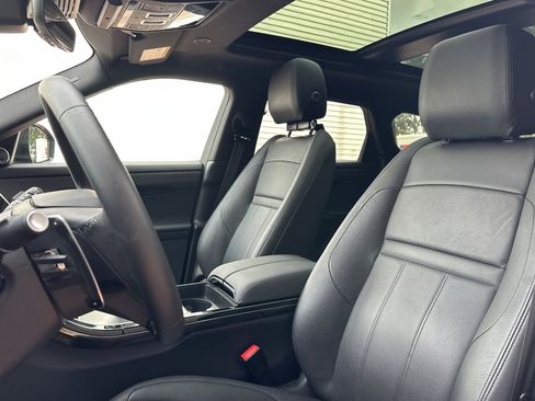 Used 2026 Land Rover Range Rover Evoque S image 6