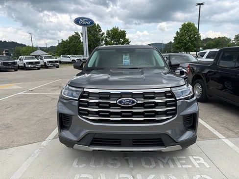 Used 2026 Ford Explorer Active RWD image 41