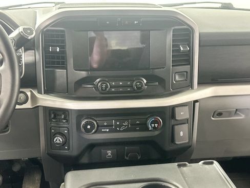 Used 2022 Ford F150 XLT w/ XTR Package AWD/4WD image 18