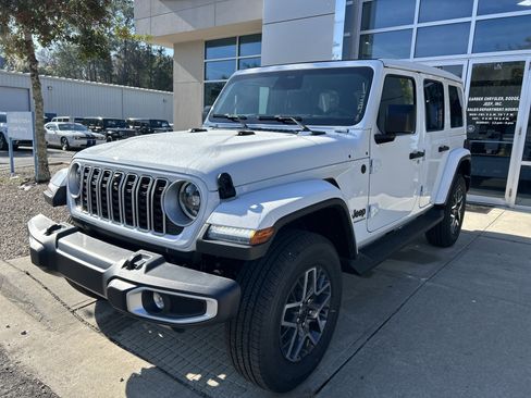 New 2026 Jeep Wrangler Sahara image 3