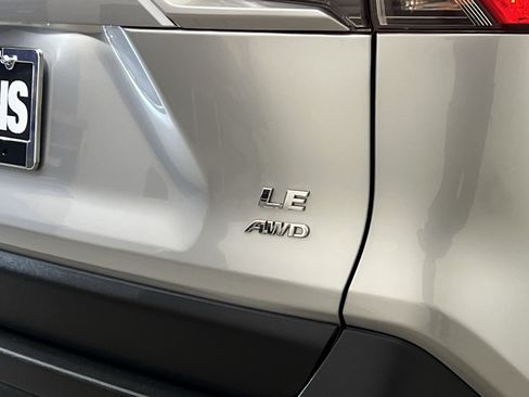 Used 2019 Toyota RAV4 LE w/ All Weather Liner Package AWD/4WD image 27