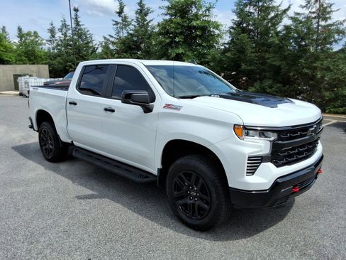Certified 2025 Chevrolet Silverado 1500 LT Trail Boss w/ Convenience Package II AWD/4WD image 3