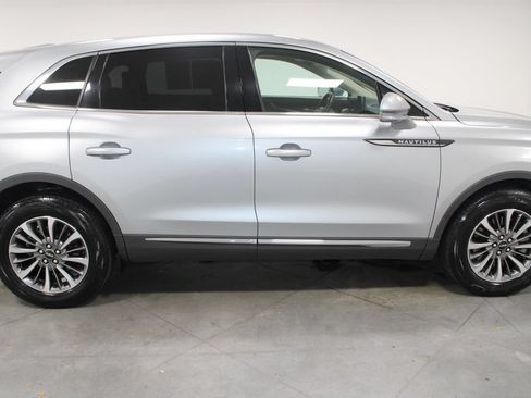 Used 2023 Lincoln Nautilus Reserve FWD image 10