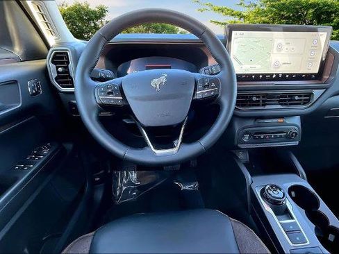 Certified 2025 Ford Bronco Sport Outer Banks w/ Outer Banks Tech Package+ image 5