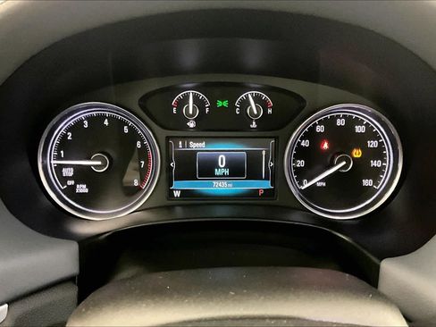 Used 2018 Buick Enclave Essence image 25