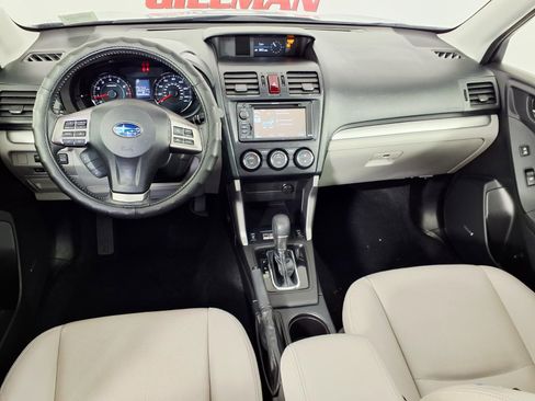 Used 2015 Subaru Forester 2.5i Touring w/ Eyesight & Navigation System image 12