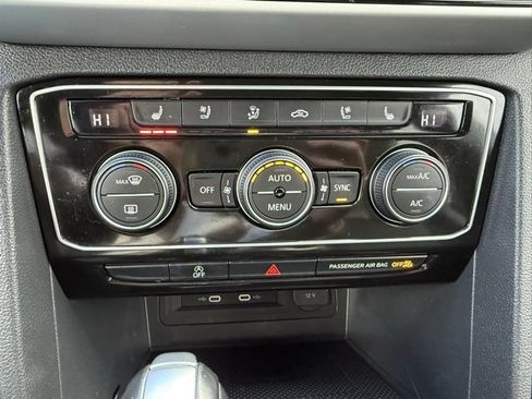 Used 2023 Volkswagen Atlas Cross Sport SEL Premium R-Line image 27