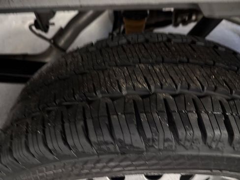 New 2026 Ford Transit 250 148 Medium Roof Extended AWD w/ Load Area Protection Package image 14