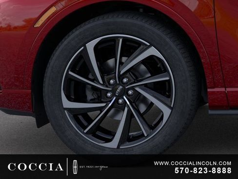 New 2026 Lincoln Corsair Grand Touring AWD/4WD image 19