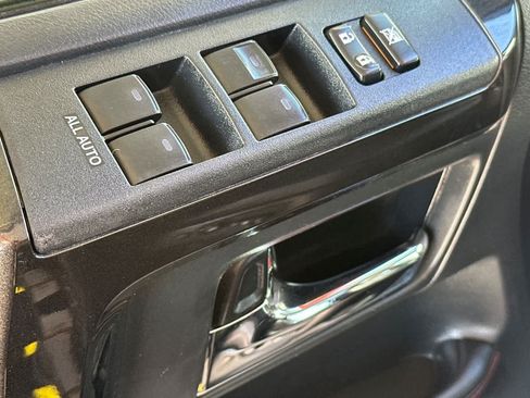 Used 2015 Toyota 4Runner TRD Pro AWD/4WD image 13