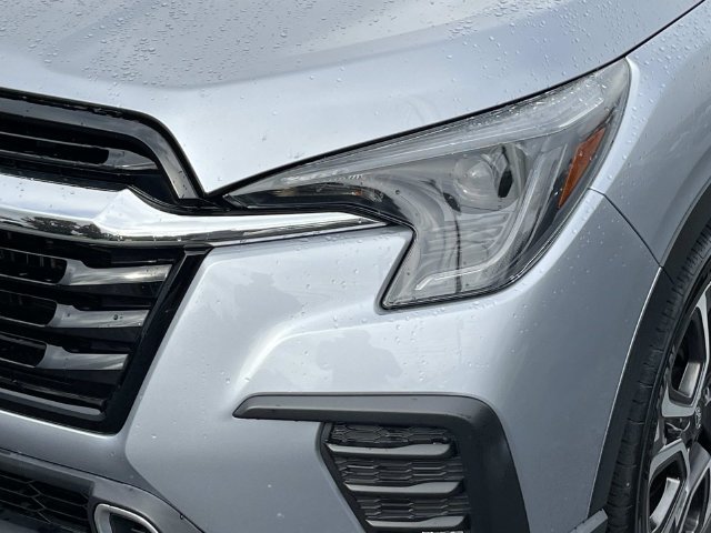 Used 2024 Subaru Ascent Touring AWD/4WD image 10