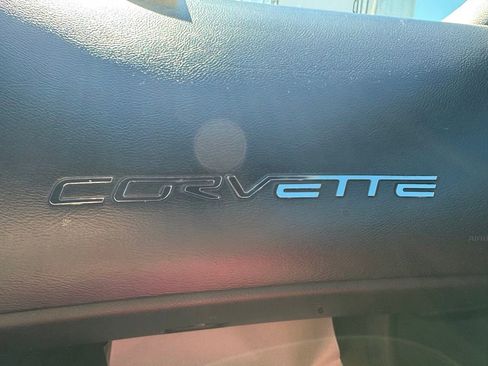 Used 2007 Chevrolet Corvette Coupe RWD image 20