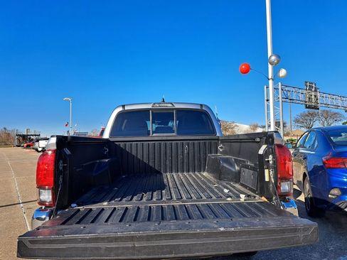 Used 2023 Toyota Tacoma image 25