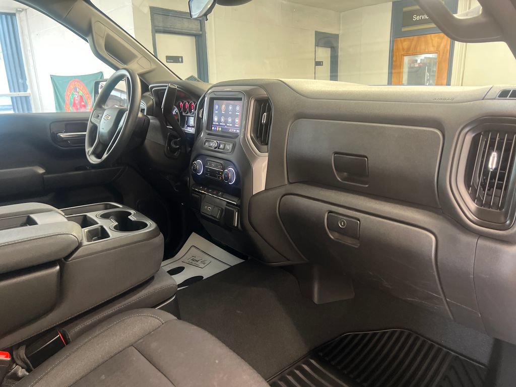 Used 2023 Chevrolet Silverado 1500 Custom AWD/4WD image 36