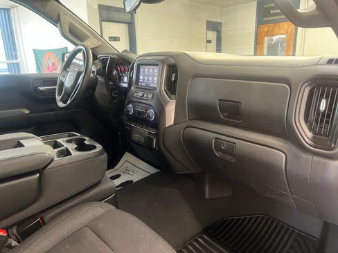 Used 2023 Chevrolet Silverado 1500 Custom AWD/4WD image 36