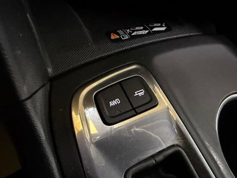Used 2019 Chevrolet Equinox Premier AWD/4WD image 45
