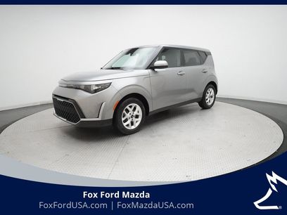 Used 2023 Kia Soul LX w/ Option Group 015