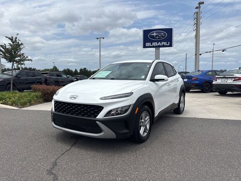 Used 2022 Hyundai Kona SE FWD image 1