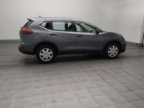 Used 2019 Nissan Rogue S FWD image 10