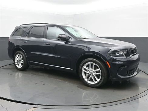 Used 2024 Dodge Durango GT image 7