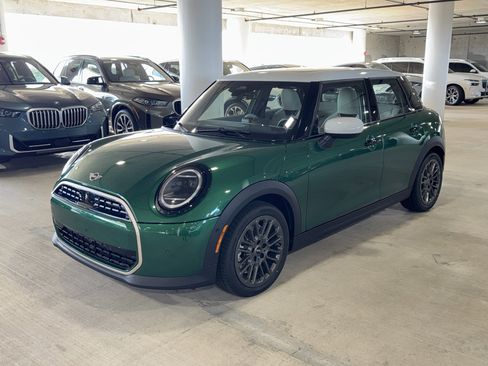 New 2026 MINI Cooper 4-Door Hardtop image 3