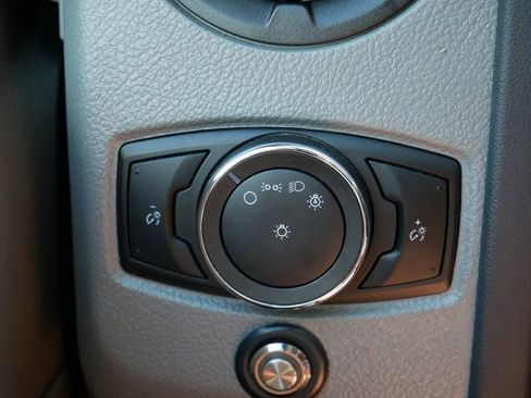 Used 2023 Ford E-350 and Econoline 350 Super Duty w/ Power Windows & Locks Group RWD image 16