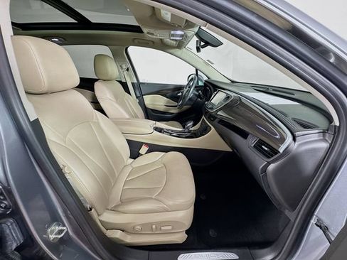 Used 2020 Buick Envision Essence w/ Experience Buick Package FWD image 33