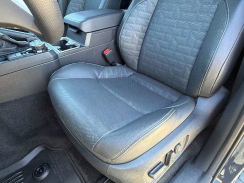 Certified 2025 Toyota 4Runner TRD Off-Road Premium w/ Tow Technology Package image 21