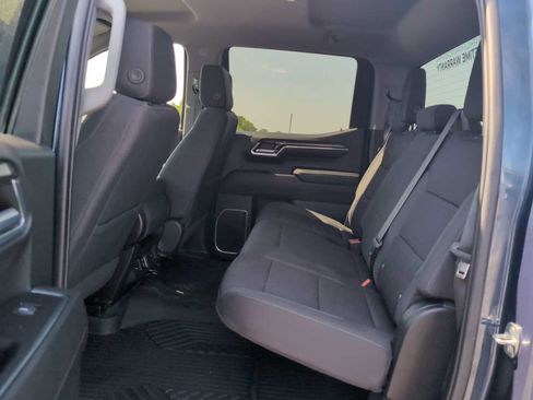 Used 2023 Chevrolet Silverado 1500 LT AWD/4WD image 23