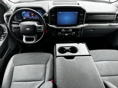 Used 2025 Ford F150 XLT w/ Equipment Group 301A Standard image 13