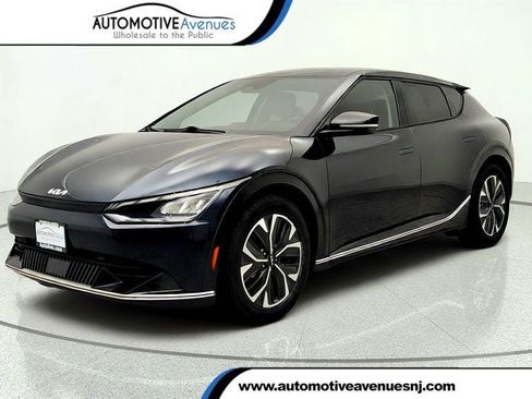 Used 2023 Kia EV6 Wind RWD image 1