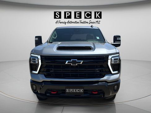 New 2026 Chevrolet Silverado 3500 LT w/ Trail Boss Package AWD/4WD image 8
