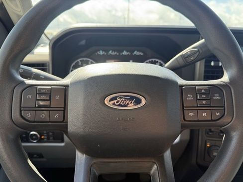 Used 2025 Ford F350 XLT image 15